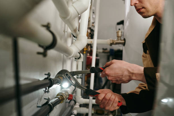 Best Emergency Plumber  in East Franklin, NJ